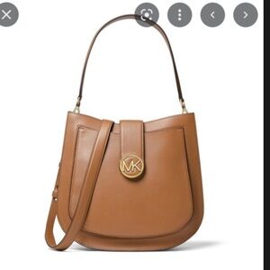 Michael Kors Lillie messenger bag
